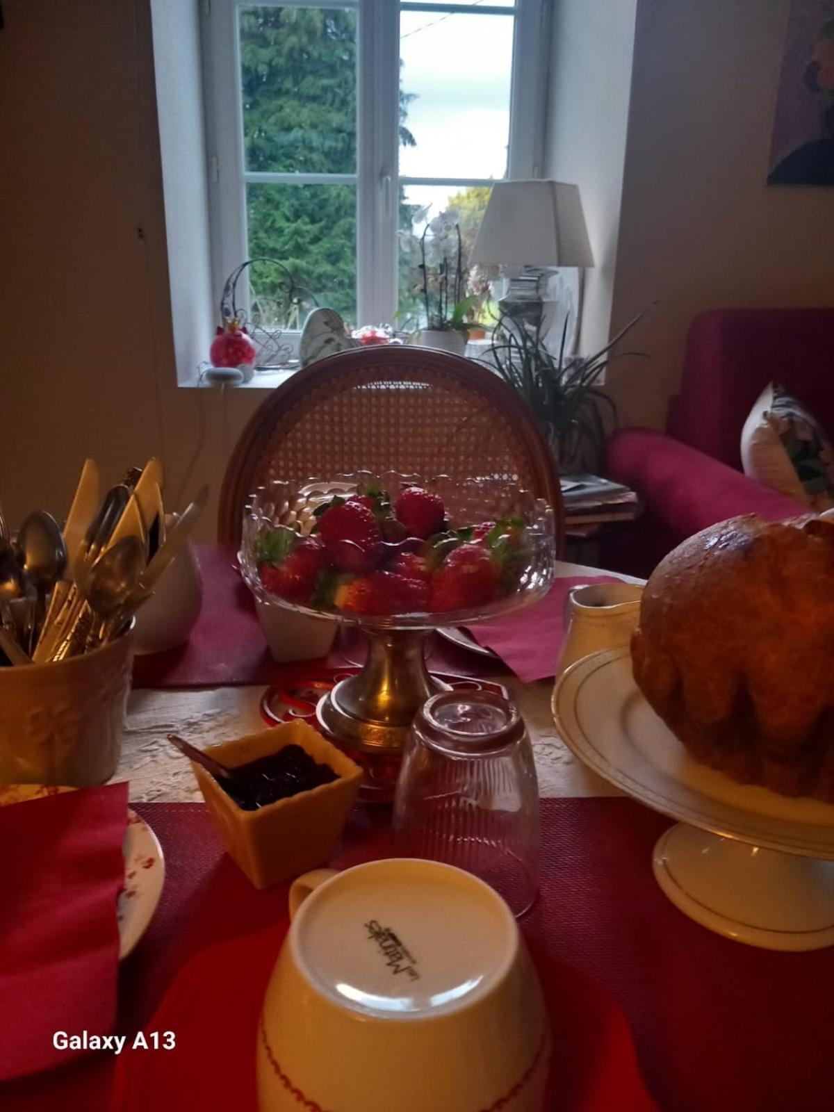 Au Domaine De Sophie Chambres D'Hotes Crasville  Екстер'єр фото